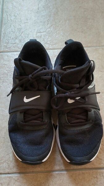 ナイキ ランニングシューズ 23.5センチ NIKE