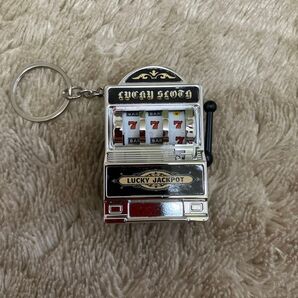 スロットマシーンキーホルダー シルバー