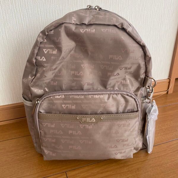 FILA リュック ベージュ 未使用 タグ付き