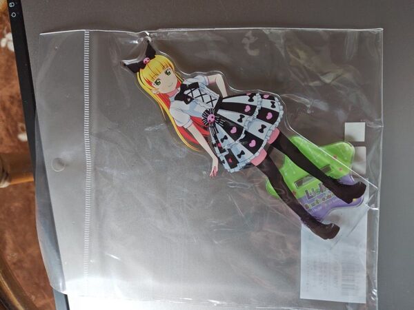 ラブライブ スーパースターliella サンリオ 平安名すみれ アクリルスタンド 新品