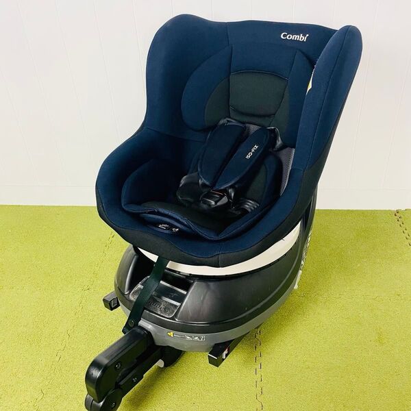 Combi ネセルターンリミテッド isofix CG-CIG ネイビー