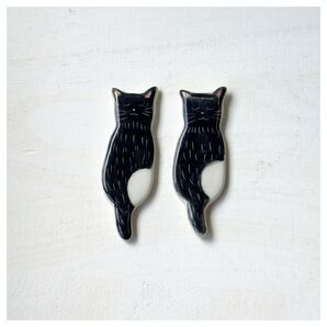 新品 ベトナムのバッチャン焼き CerenderCeramics 猫の箸置き2枚