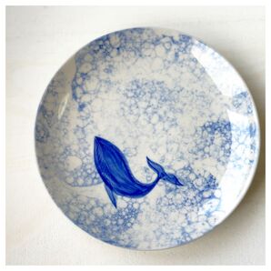 新品 ベトナムのバッチャン焼き クジラ柄の丸皿