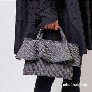 ヌビ フリル バッグ & ミニバッグ お出かけにカジュアルに使える 韓国