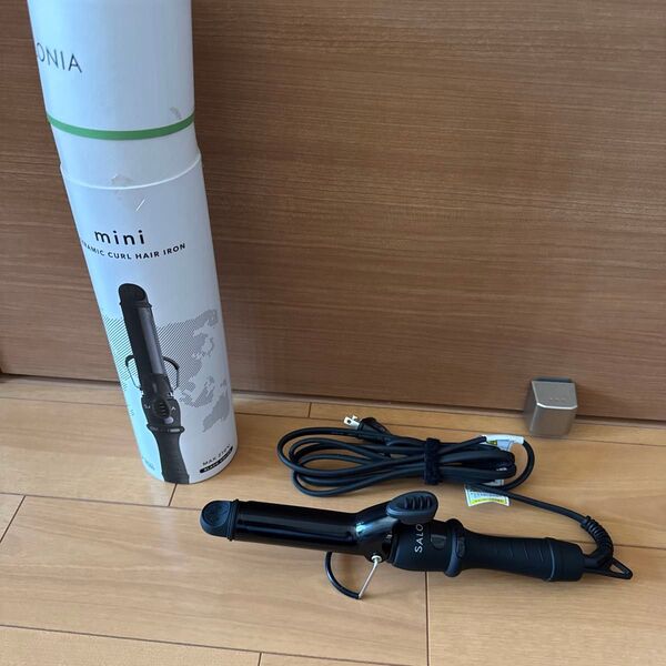 ミニセラミックカールヘアアイロン SL-011CB (ブラック)