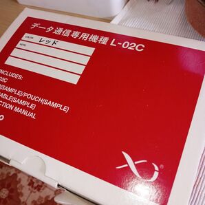 データ通信専用機種 L-02C レッド