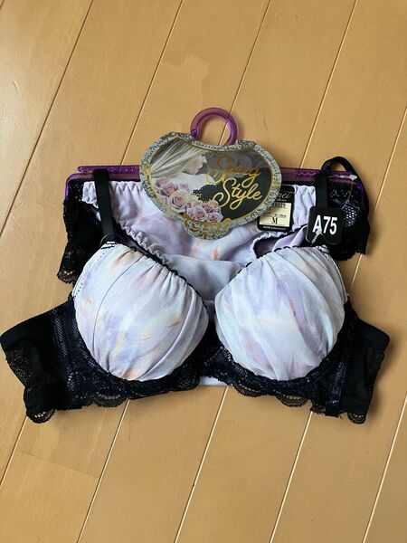 特価!ブラジャーショーツA75&M