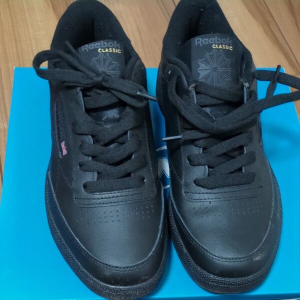 Reebok CLASSIC CLUB C 85 25.5cm リーボック スニーカー 黒 箱付き