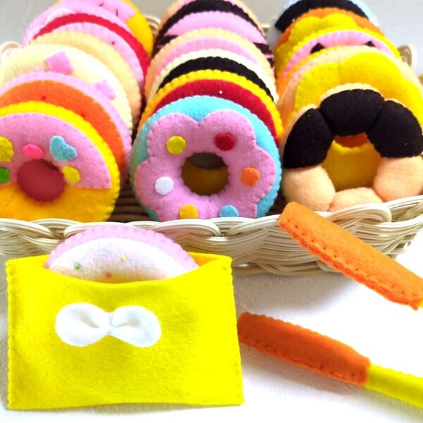 フェルト トング と ドーナツ 袋 おままごと ままごと ハンドメイド