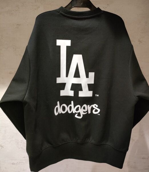 MLB ドジャース BLACK スウェット Mサイズ