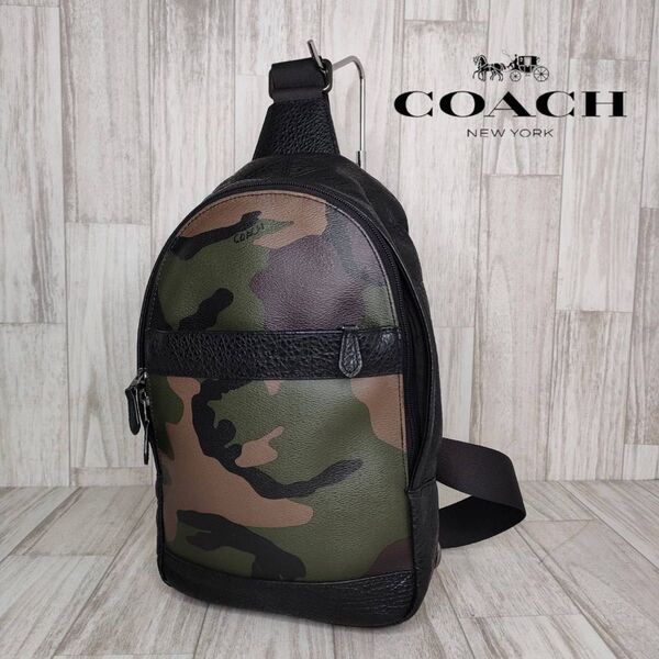 COACH コーチ レザー カモフラージュ ボディーバッグ 50