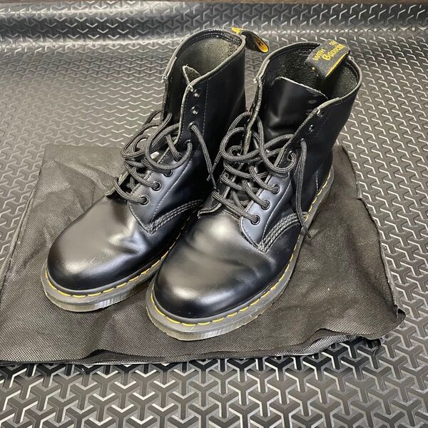 ドクターマーチン Dr.Martens 8ホール 26センチ