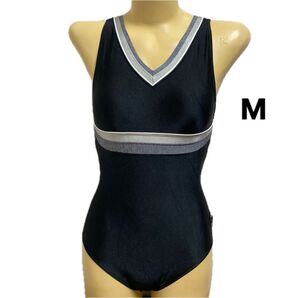 E581エレッセ♪ブラックのシルバーVネックスポーティー水着レオタード♪室内プールやダイエット♪レジャーやフィットネスにも♪サイズ