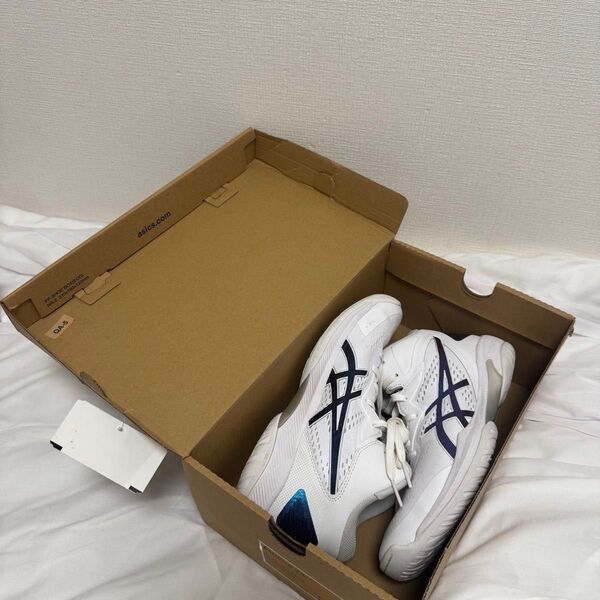 アシックス asics バッシュ 1063A074.100