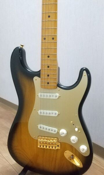 Fender Made in Japan Traditional 50s Stratocaster Anodized 2TS