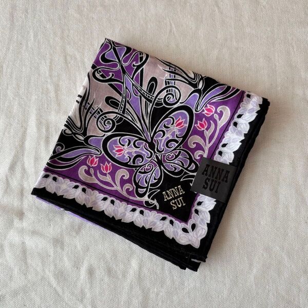 未使用 アナスイ ANNA SUI 大判ハンカチ 蝶 ブラック パープル