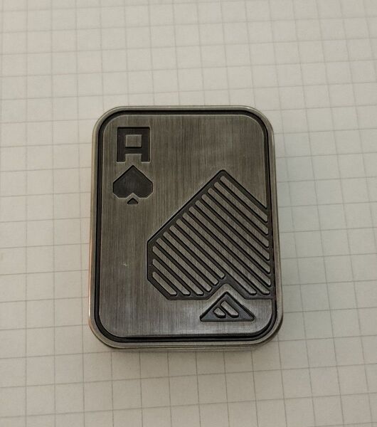 フィジット・トイ★金属製カード型アクセサリー(エース)