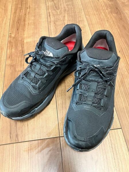 THE NORTH FACE VECTIV BK ノースフェイス スニーカー 黒 ブラック 28cm