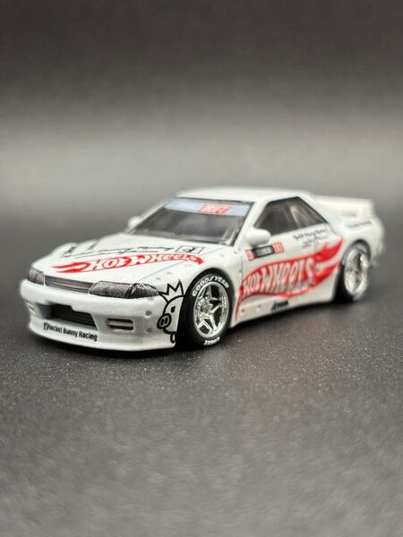 ホットウィール 日産 スカイライン R32 パンデム カスタム