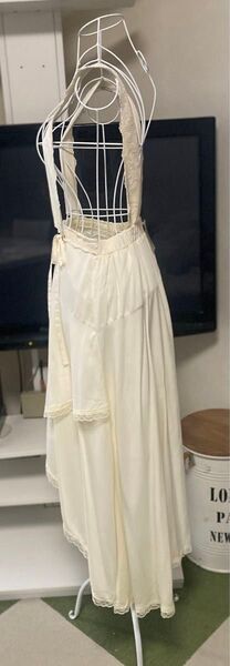 新品未使用品axes femme POETIQUE サス付きイレヘムスカート 2way