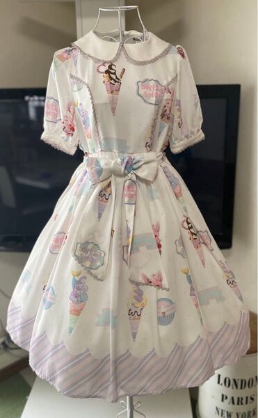 未使用品近いaxes femme Kawaii アイスクリーム柄Decoration Ice creamワンピース