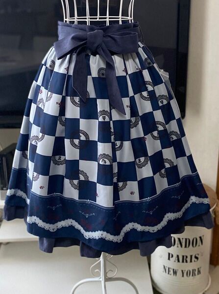 新品未使用品axes femme チェス柄スカート