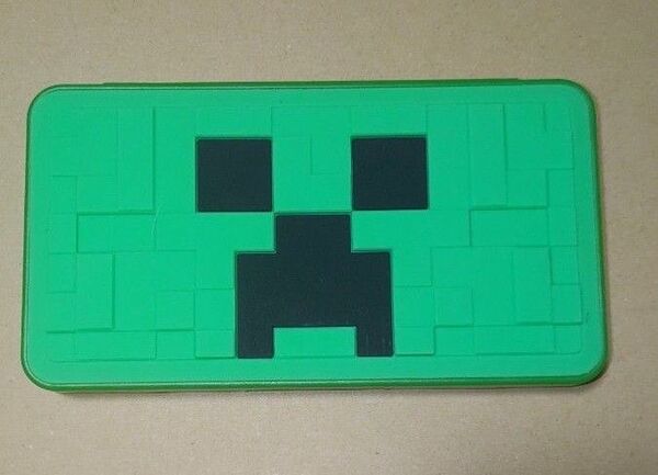 Switch ゲームソフト ケース 24枚収納可能 マイクラ マインクラフト Minecraft