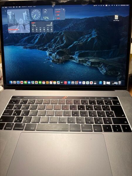 Apple MacBook Pro 2018 15インチ A1990 i7 radeon pro 555x