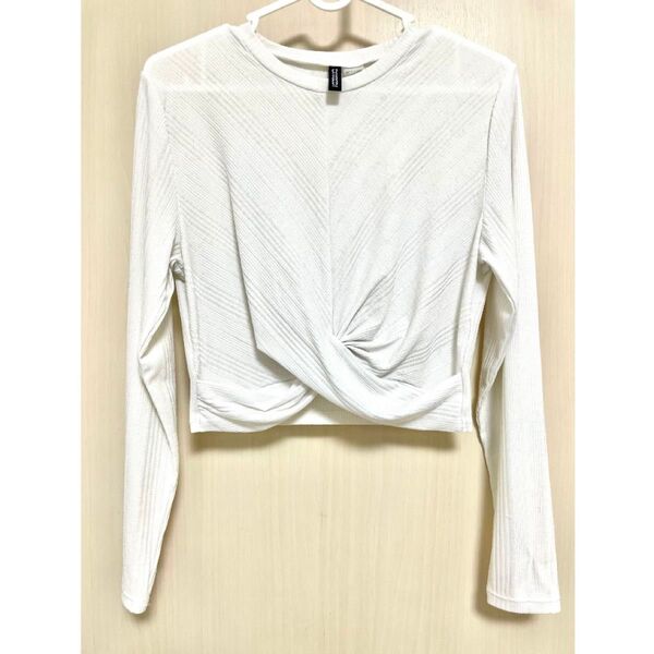 【 H&M DIVIDED 】ショート丈シアートップス / カットソー