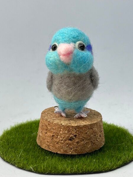羊毛フェルト ハンドメイド カプセルマメルリハ