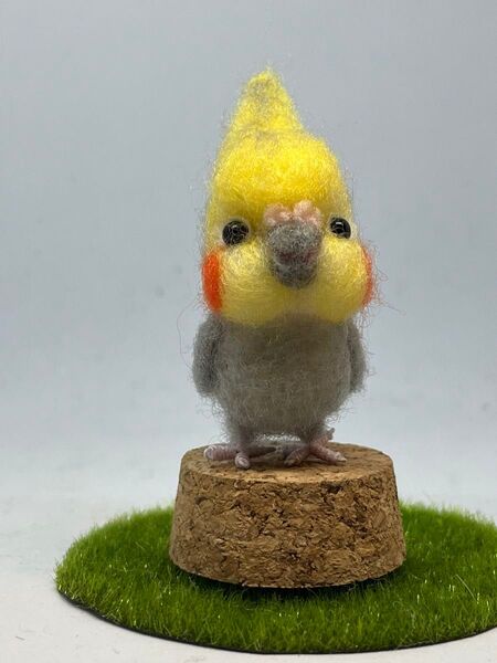 羊毛フェルト ハンドメイド カプセルオカメ