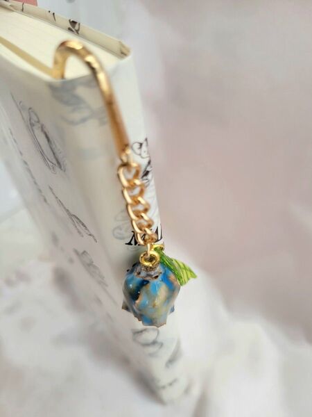 ブックマーク しおり 薔薇モチーフ アンティーク調 ハンドメイド 【ギフト包装対応品】