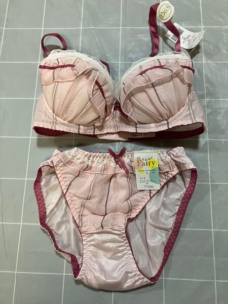 D65M フェアリー ストライプ×レースのブラ&ショーツセット ピンク