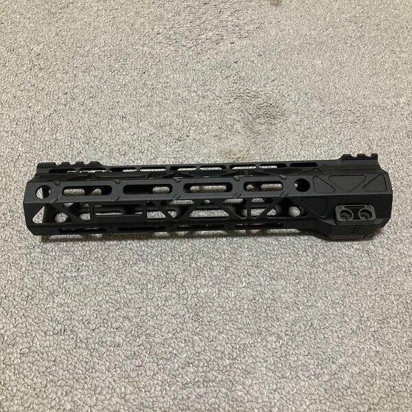 BAD 9.5インチ RigidRail ハンドガード 実物