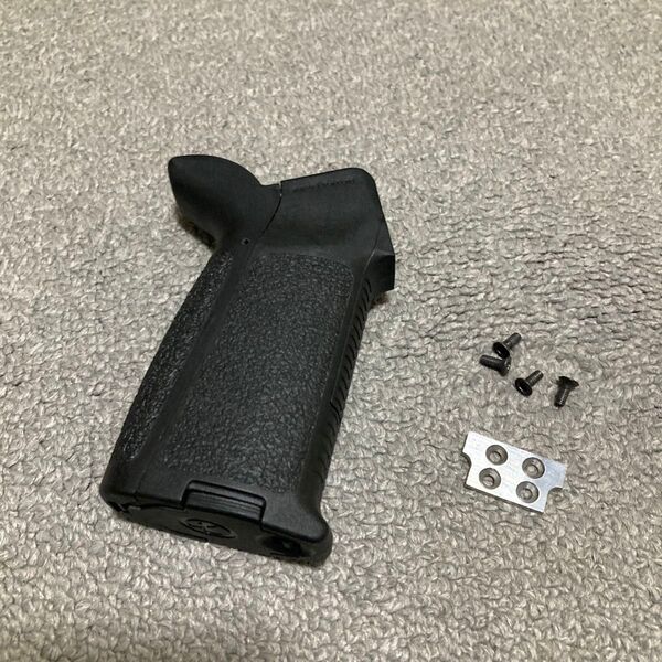 マグプル MIAD グリップ 実物 トレポン加工済み