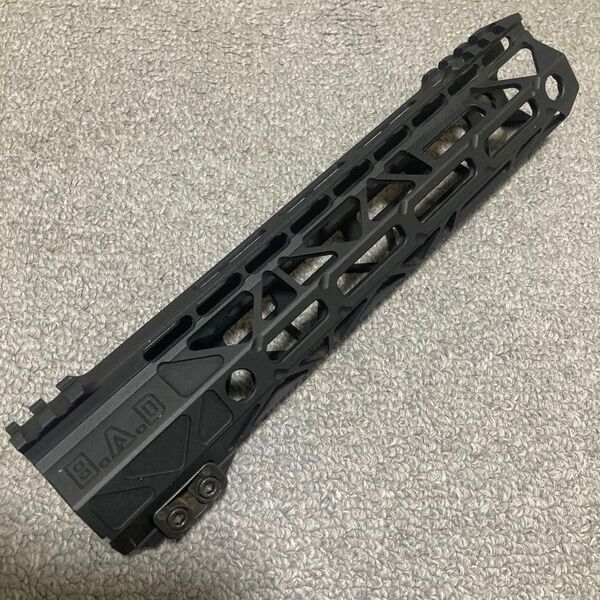 BAD 9.5インチ RigidRail ハンドガード 実物
