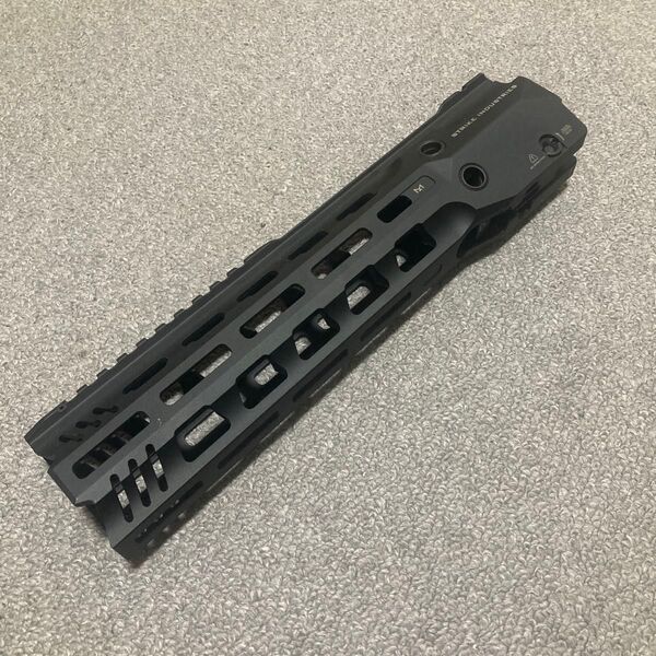ストライクインダストリー BRIDLOK 416 ハンドガード 実物