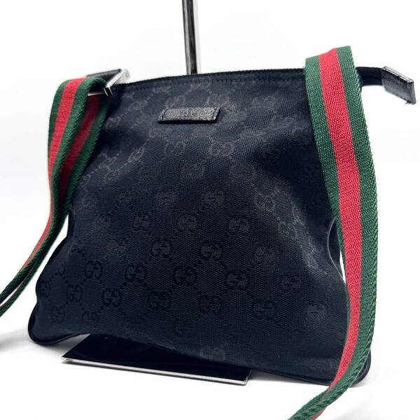 【極美品・使用感少ない】GUCCI グッチ サコッシュ ショルダーバッグ GG シェリーライン キャンバス レザー ユニセックス