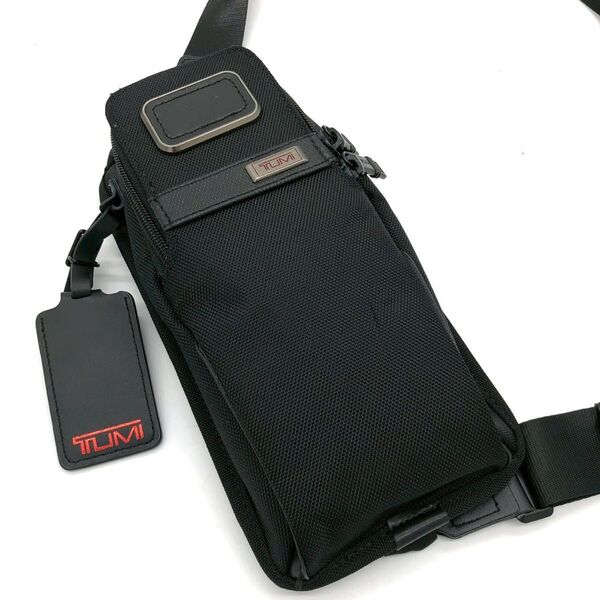 【超美品・使用感無し】TUMI トゥミ Alpha3 コンパクト スリング ボディバッグ クロスボディ 黒