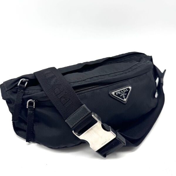 【近年モデル】PRADA プラダ ボディバッグ ロゴベルト テスートナイロン × サフィアーノレザー 黒