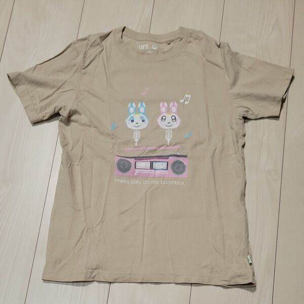 ユニクロ あつまれどうぶつの森 Tシャツ ベージュ 140サイズ