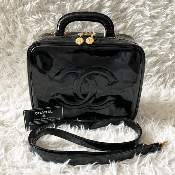 CHANEL シャネル ココマーク バニティバッグ 2way パテント 黒 エナメル 化粧