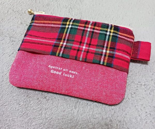 小さなファスナーポーチ ポケットティッシュケース付き ハンドメイド