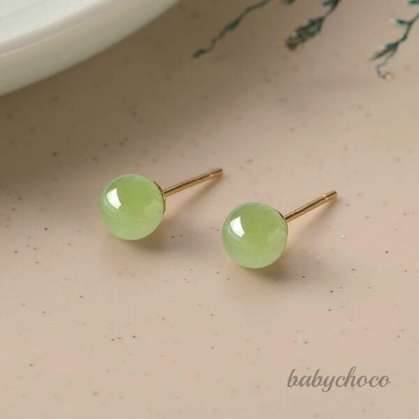 ピアス 丸玉翡翠ピアス 淡麗