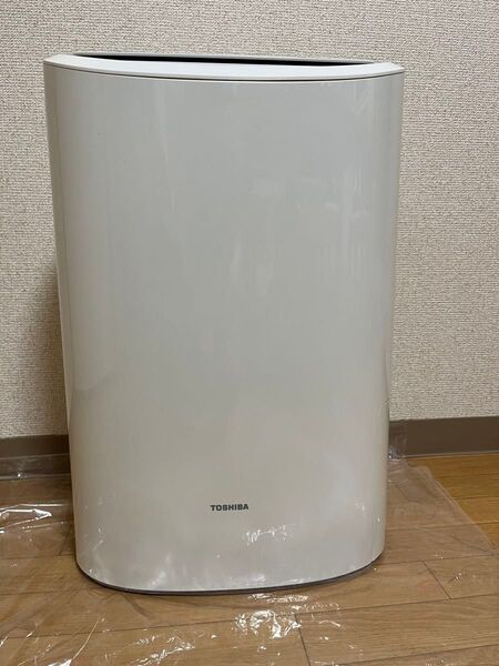 衣類乾燥除湿機 東芝RAD−R63 色ホワイト 部屋干しに最適