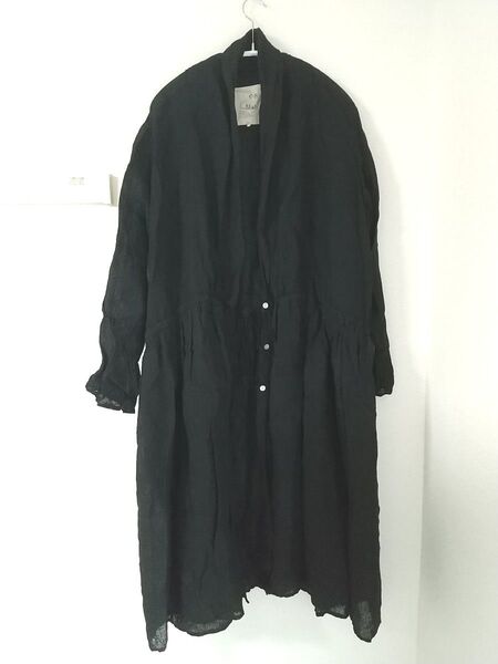 08Mab リネンシャンブレーガウンカーディガン 黒ブラック