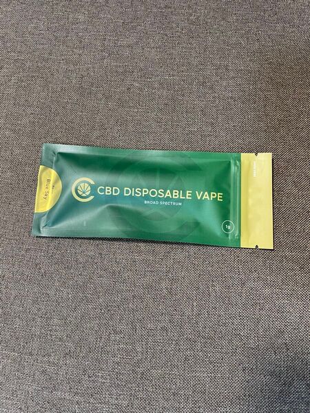 【2025/05購入新品未使用】CannaTech CBDベイプ使い捨て甘い系