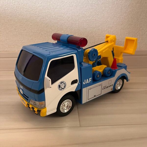 JAFレッカー車 車 いすゞ マルカ トラック JAF