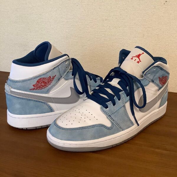 NIKE AIR JORDAN 1 MID SE DN3706-401