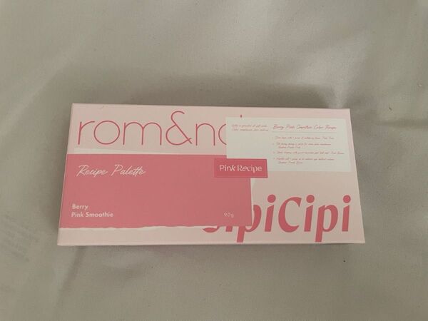 rom&nd CipiCipi コラボ アイシャドウパレット ベリーピンクスムージー